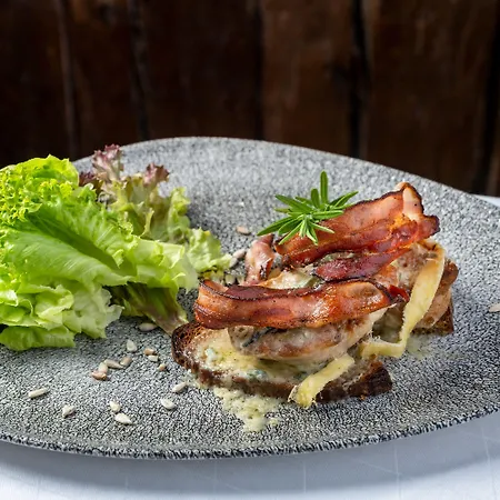 Szálloda Am Haslinger Hof 4*