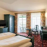 Am Haslinger Hof Hotell