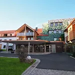 Am Haslinger Hof 4* Bad Füssing