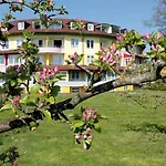 Am Haslinger Hof Hotell