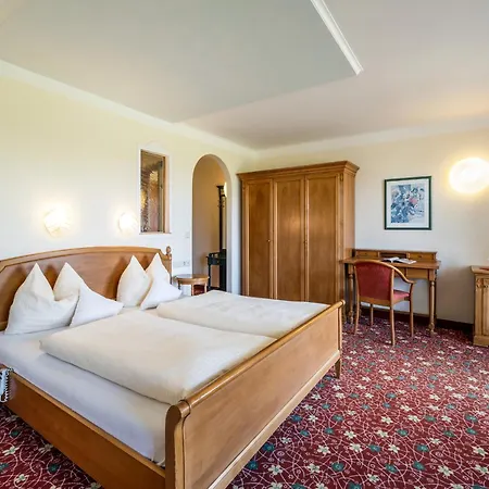 Am Haslinger Hof 4*