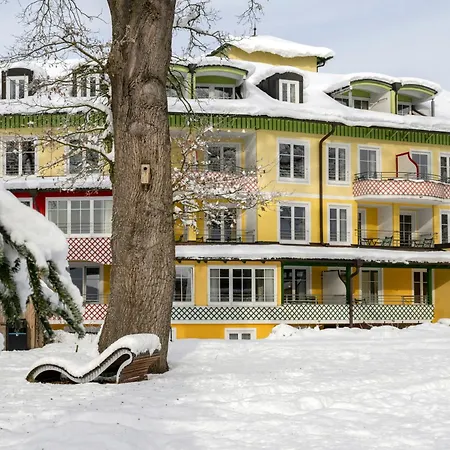 Отель Am Haslinger Hof 4*