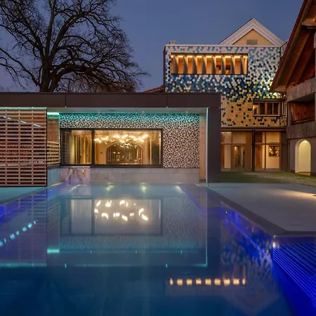 Am Haslinger Hof Отель 4*