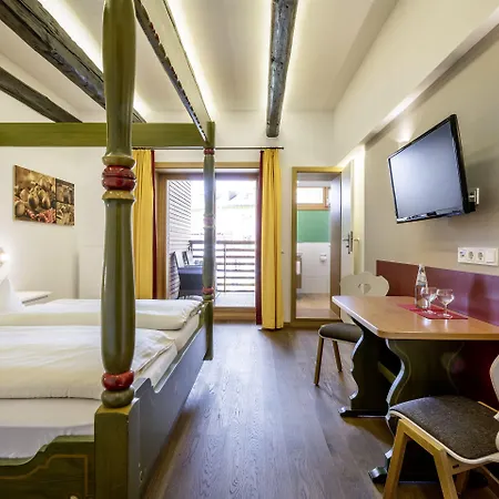 Am Haslinger Hof Hotel 4*